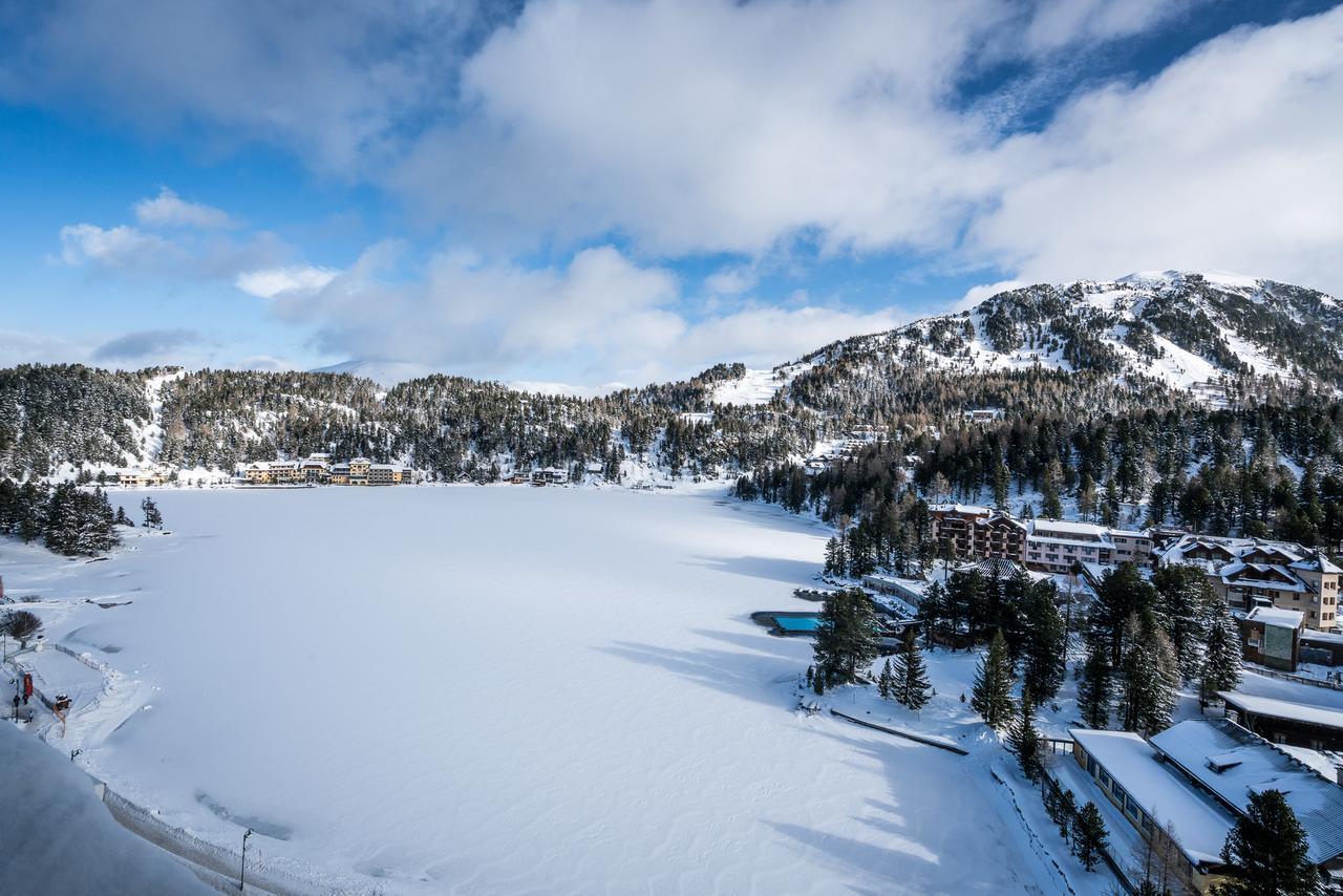 Panorama Hotel Turracher Hohe エクステリア 写真